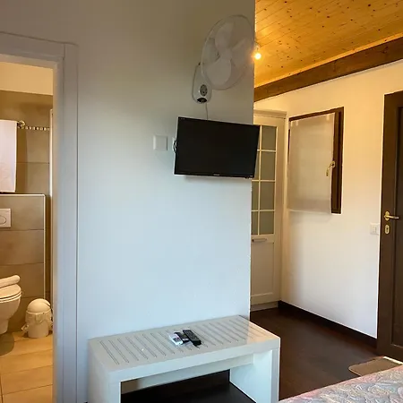 Bed & Breakfast Viva Bacco Gambarogno